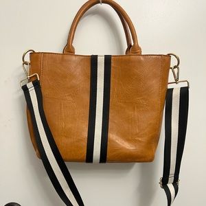 Social Threads/ mother chic leather purse